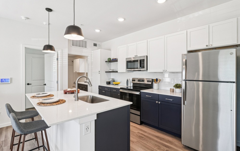 A1 - 1 bedroom floorplan layout with 1 bathroom and 629 square feet (Kitchen
)