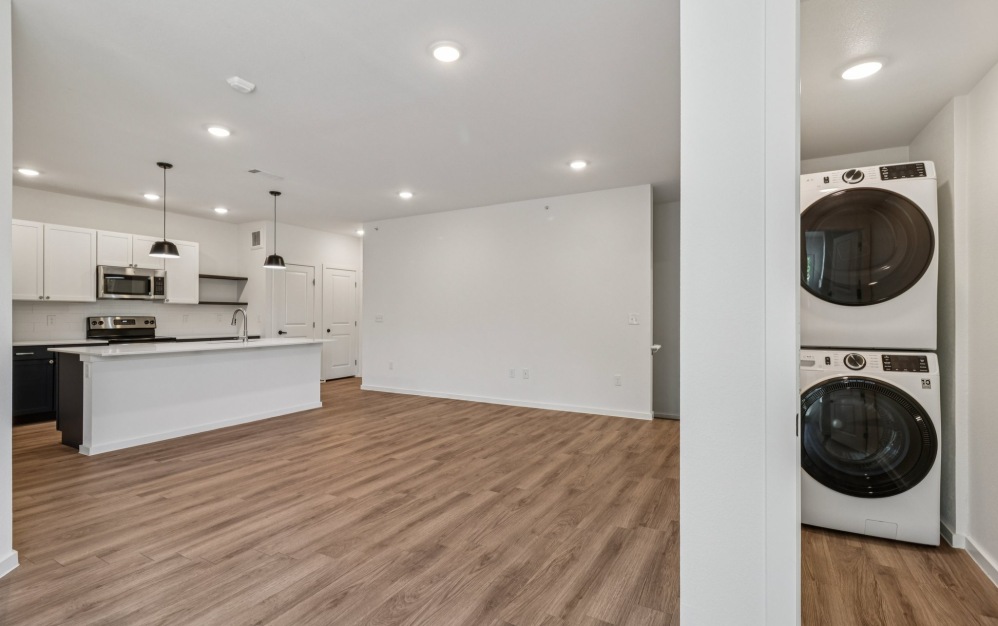 B3G - 2 bedroom floorplan layout with 2 bathrooms and 1145 square feet (Washer/Dryer
)